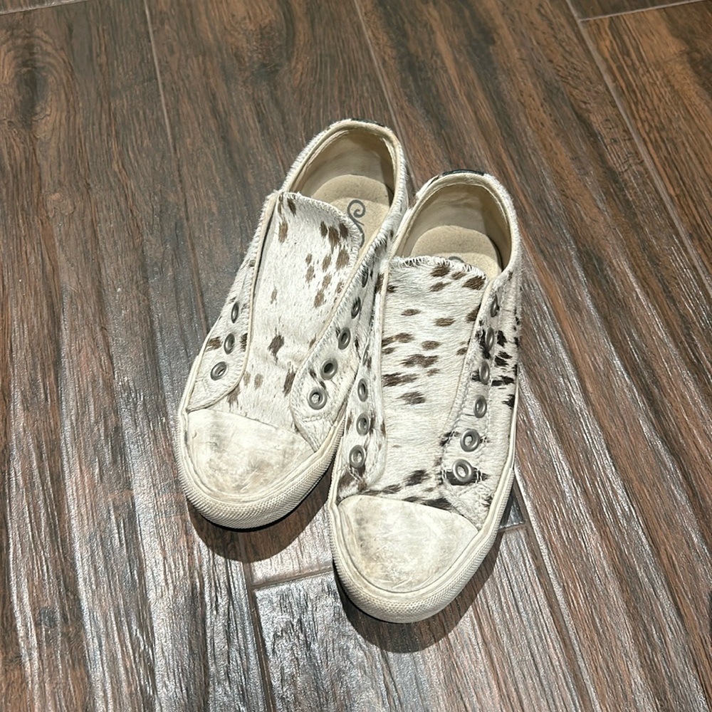 Cowhide Naughty Monkey shoes